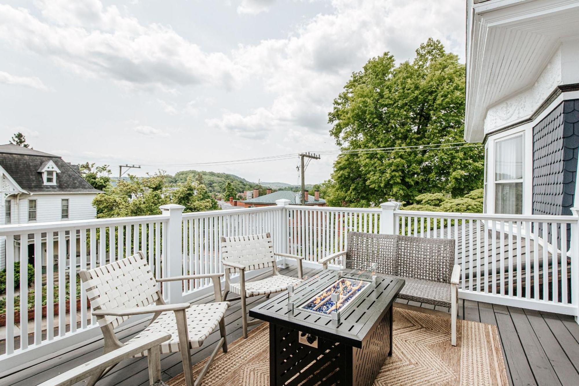 The Historic Berkeley Place Staunton Rum bild